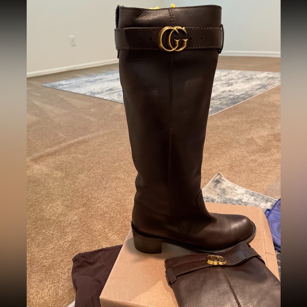 Gucci brown riding boots
